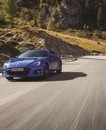 SPORTS_MODEL_PHOTOGRAPHY_GRADE_B_BRZ_5_CMYK HR